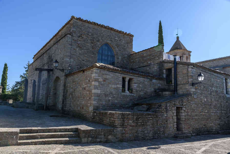 Huesca - Roda de Isábena 14 - catedral de San Vicente de Roda de Isábena.jpg